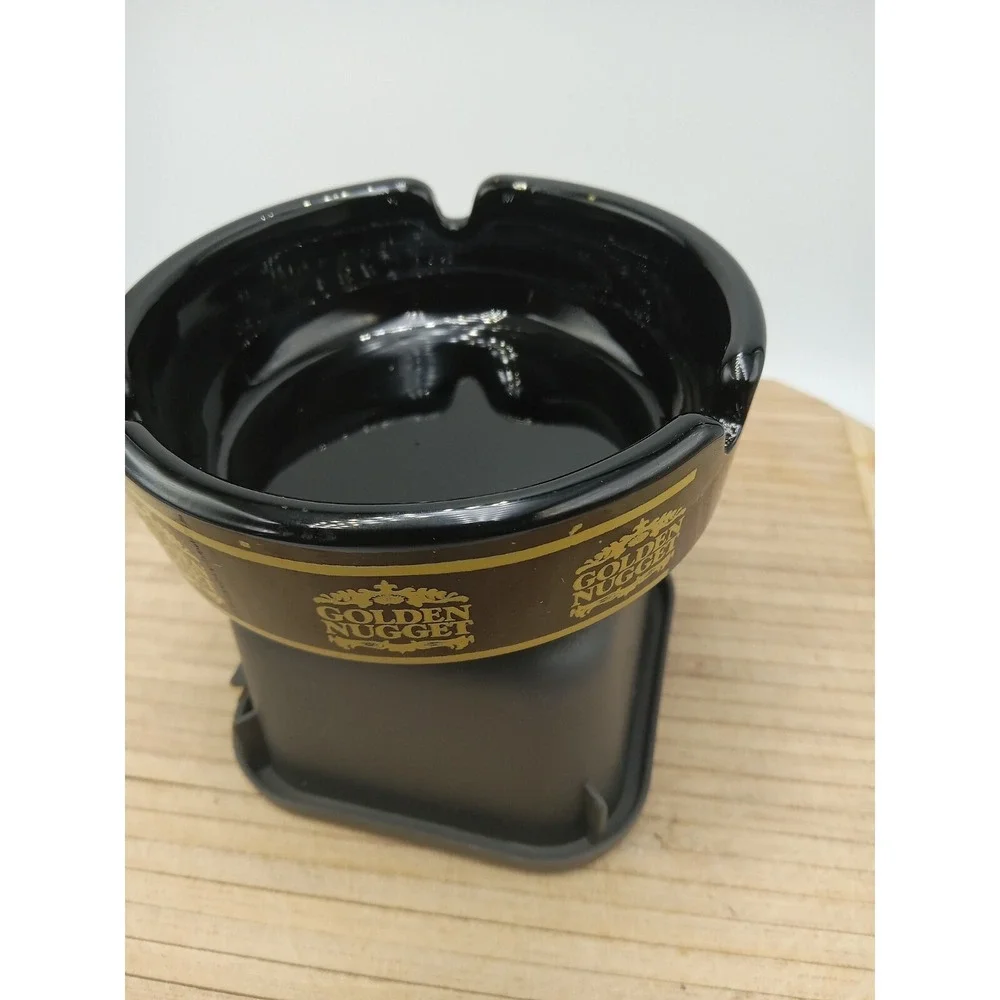 Vintage GOLDEN‎ NUGGET Hotel & Casino BLACK Glass Ashtray Las Vegas 80's
